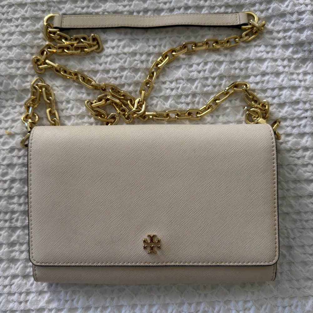 Tory Burch Cream Crossbody Bag with Gold Chain